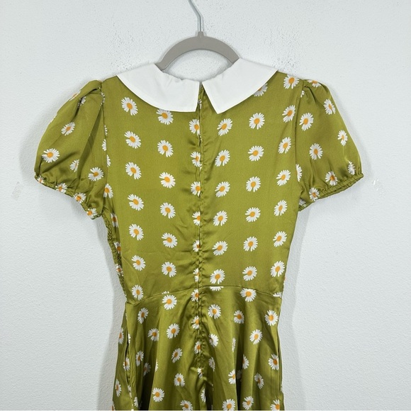Smak Parlour Modcloth Retro Green Daisy Smocked Mini Dress Peter Pan Collar NWT - Picture 7 of 8